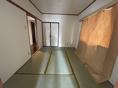 【寝室】 | アーバンレジデンス | 開放的な寝室です