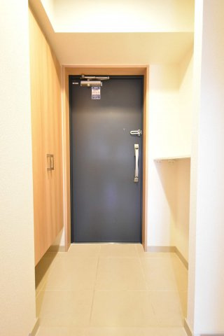 グルーブニッポンバシの玄関