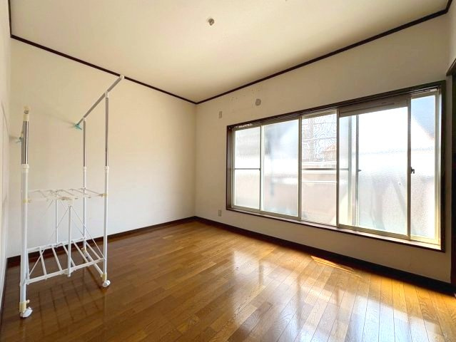西浦6丁目戸建の寝室
