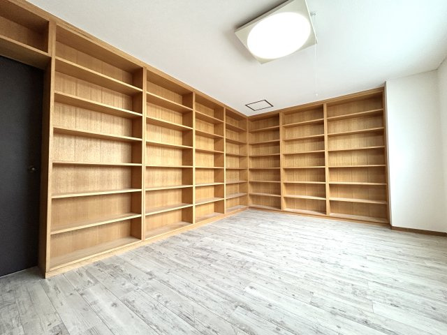 中古住宅　八ツ寺町1丁目の洋室
