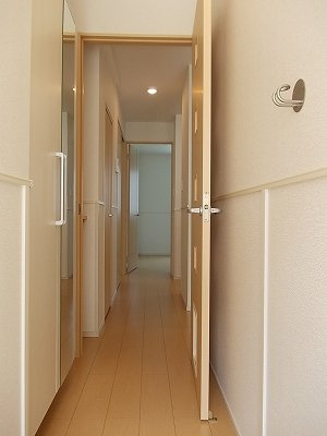 【玄関】 | テール・ベレピ