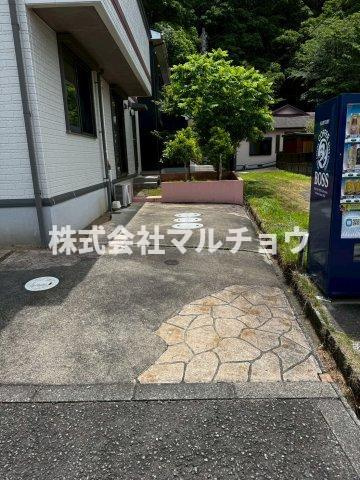 中芳養戸建ての駐車場|駐車スペースもあります