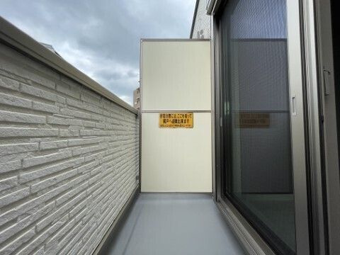 ジーメゾン我孫子のバルコニー|バルコニーからの眺めを楽しみながら食事をしませんか(参考写真です)