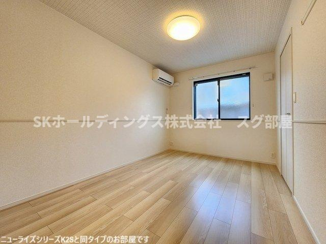 カレント綾部の内装