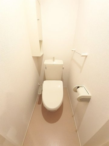 シェル・エトワールのトイレ|落ち着いたトイレです