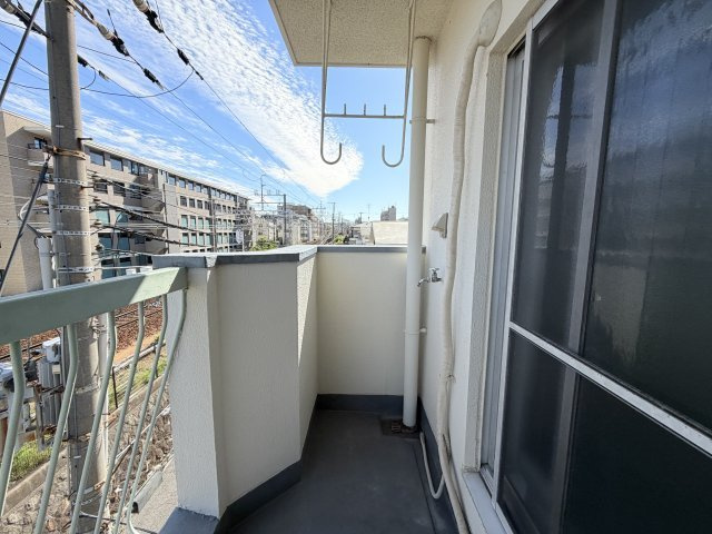 ＢＥＬＬＴＲＥＥ岡本山手のバルコニー