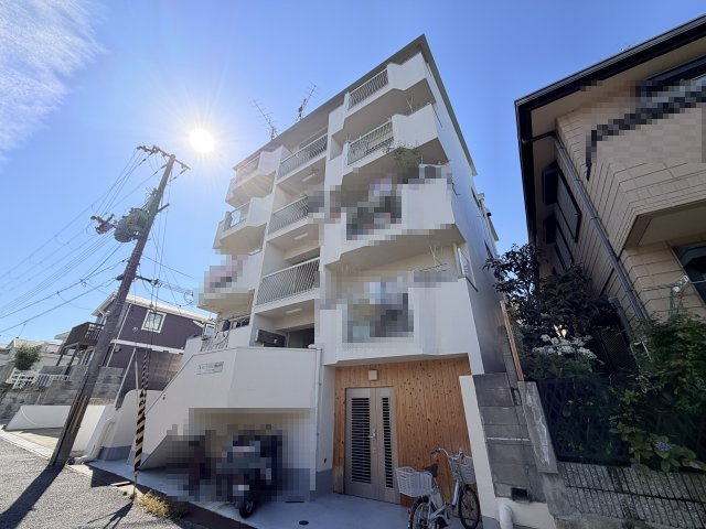 ＢＥＬＬＴＲＥＥ岡本山手