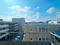 【展望】 | 第２シャトー高宮 | 【コストを抑えた自主管理物件】住民の皆様の丁寧な目配りにより、共用部も綺麗に維持されています。