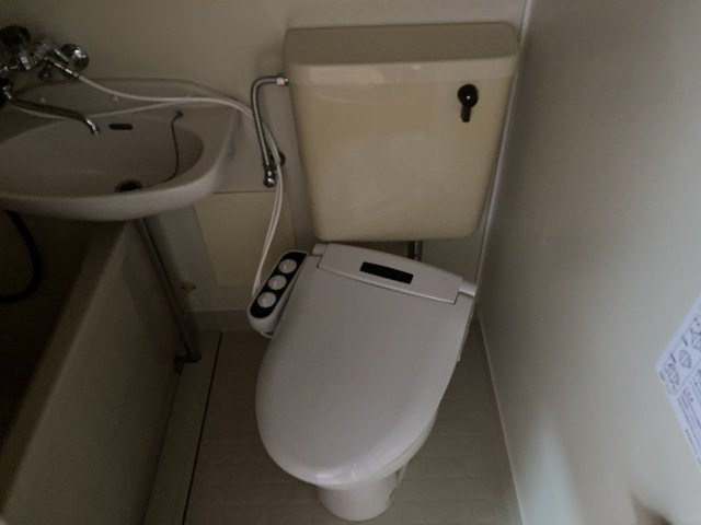 ハウス東原Yのトイレ