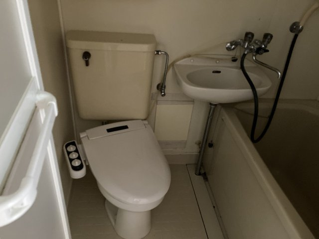 ハウス東原Yのトイレ