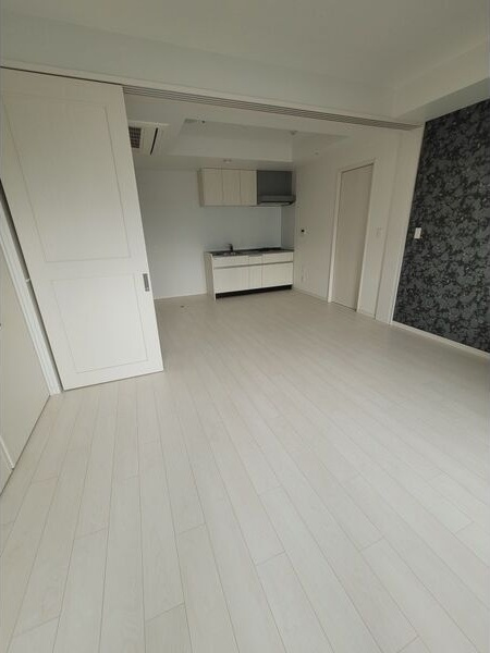 さくらHills NISHIKI Platinum Residenceの居間・リビング