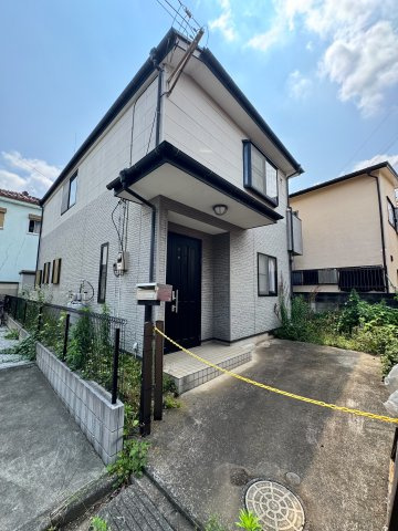 狭山市北入曽中古戸建の駐車場