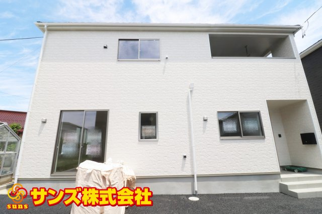 郡山市富田町字町内　　　　2号棟　　　富田小学校、富田中学区の外観|南側から見た外観♪