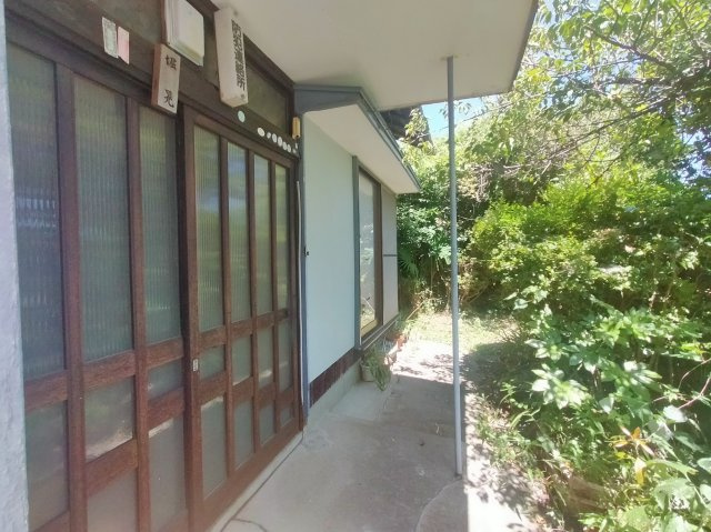 矢岳町　戸建の庭