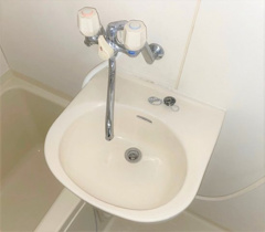 内装は落ち着いています