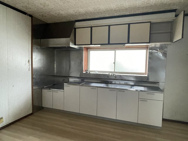 佐志中通り店舗兼住居のキッチン