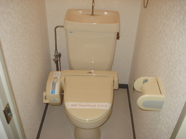 シャワー付トイレ
