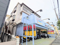 落ち着いた雰囲気の外観です