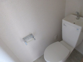 清潔感のあるトイレです