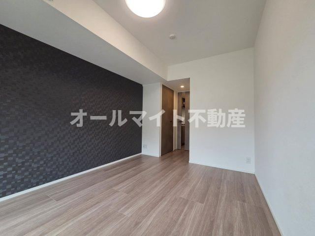 川崎市多摩区長尾４丁目の賃貸マンションの居間・リビング