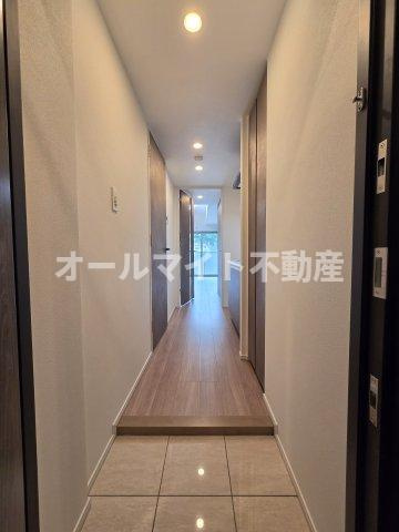 川崎市多摩区長尾４丁目の賃貸マンションの玄関