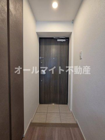 川崎市多摩区長尾４丁目の賃貸マンションの玄関