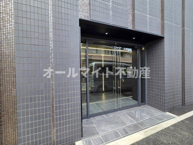 川崎市多摩区長尾４丁目の賃貸マンションのエントランス