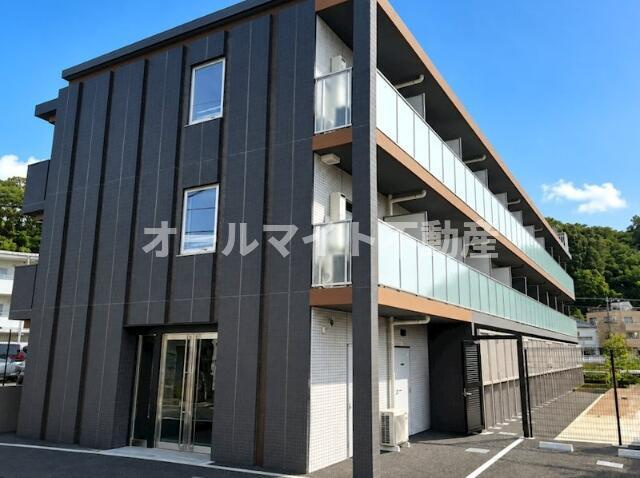 川崎市多摩区長尾４丁目の賃貸マンションの外観