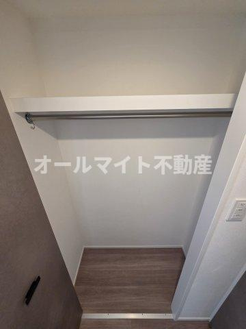川崎市多摩区長尾４丁目の賃貸マンションの収納