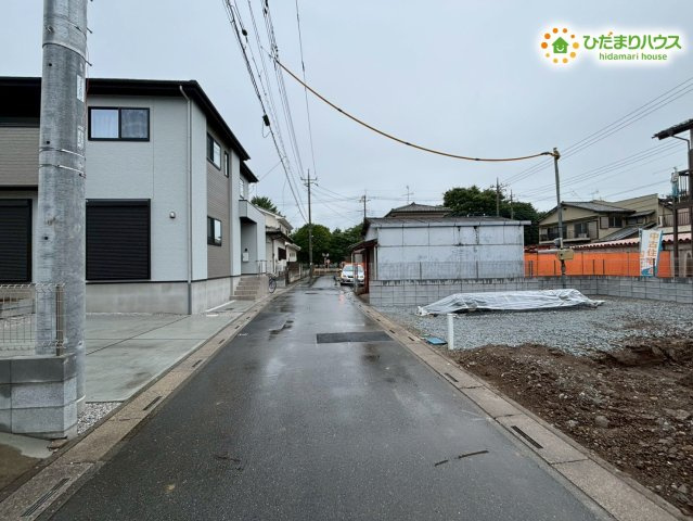 熊谷市別府　第5　新築一戸建て　リーブルガーデン　01の駐車場