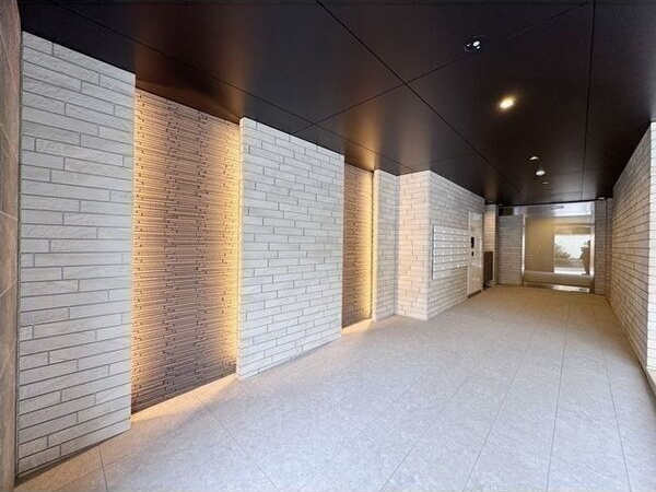 LUORE名古屋駅NORTHのロビー