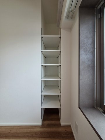 川崎市多摩区長尾４丁目の賃貸マンションの収納