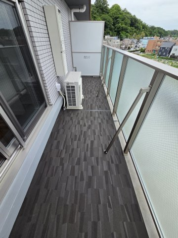 川崎市多摩区長尾４丁目の賃貸マンションのバルコニー