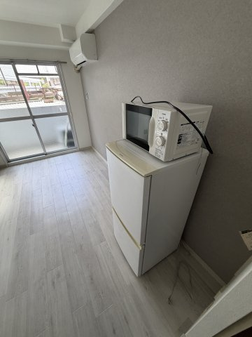 ヒルバレー妙法寺駅前の居間・リビング