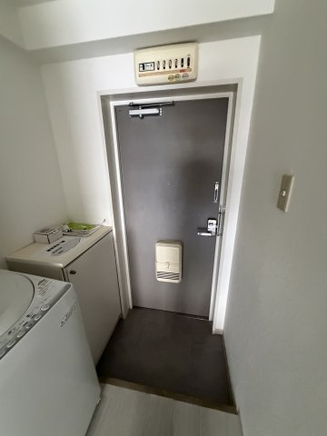 ヒルバレー妙法寺駅前の玄関