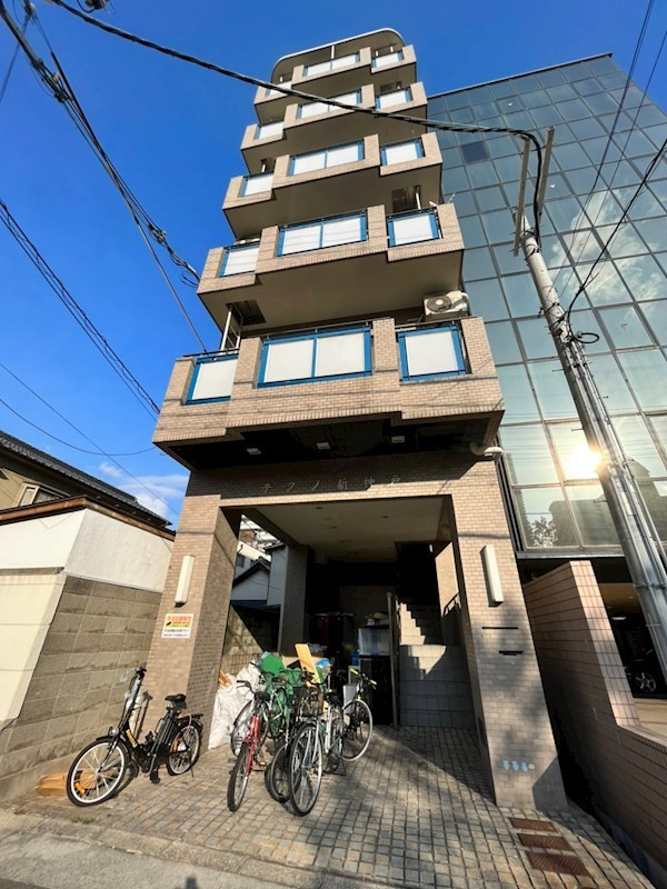 神戸市中央区八雲通６丁目の賃貸マンション