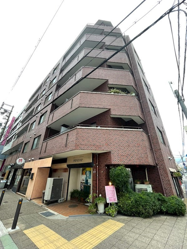 ライオンズマンション神戸の外観