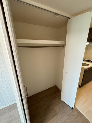 プレサンス四天王寺前夕陽ヶ丘アクティの収納