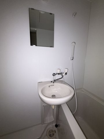プライムガーデンの洗面所