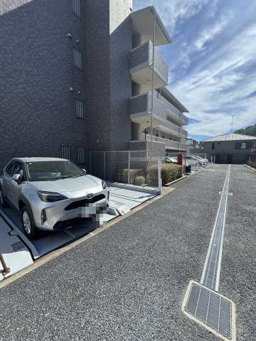 セリテ板宿の駐車場