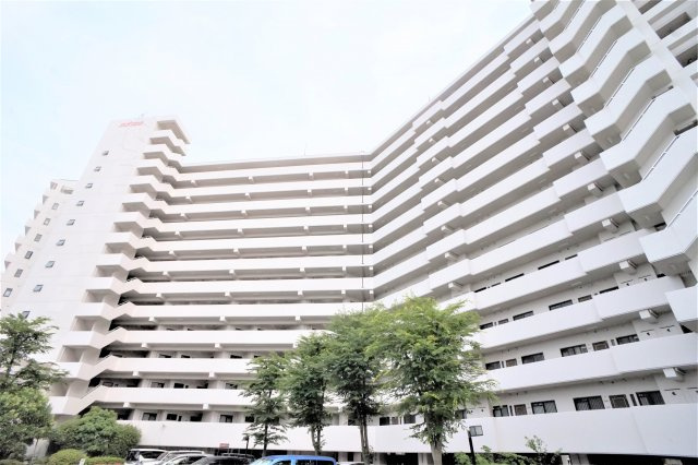 グリーンパーク船橋の外観|分譲タイプのマンションです