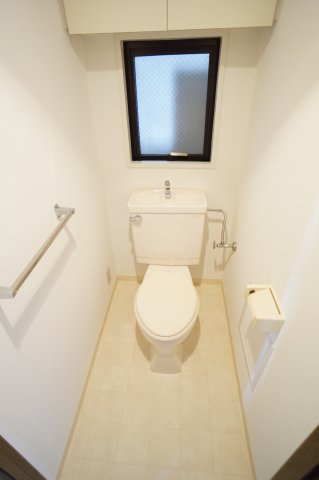 グリーンパーク船橋のトイレ|もちろんバス・トイレ別です
