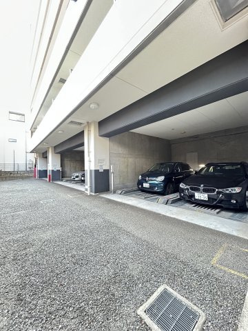willDo三宮イーストの駐車場