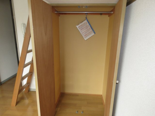 エミネ霞の収納