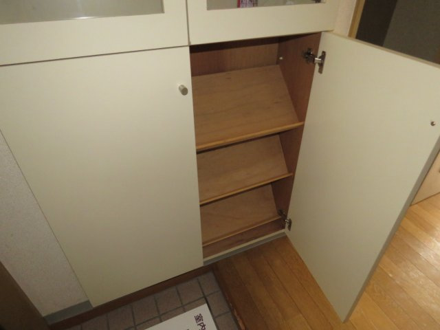 エミネ霞の収納
