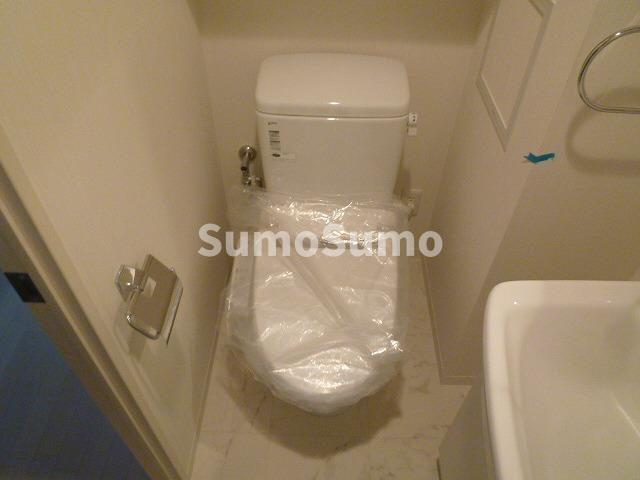 アドバンス三宮Ⅳルシールのトイレ