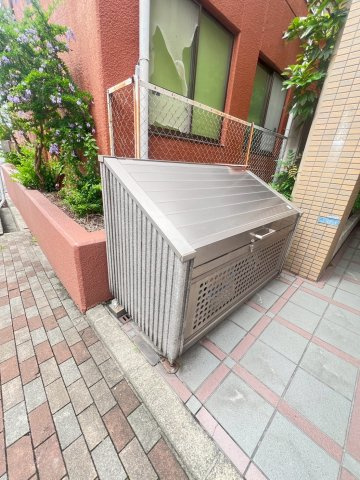 ボヌール宝塚のエントランス