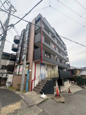メゾンドルミエール妙法寺の外観