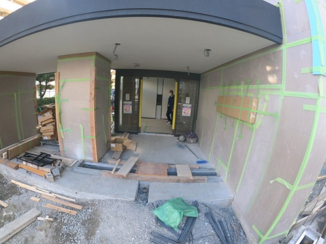 【エントランス】 | スタンズ新大阪