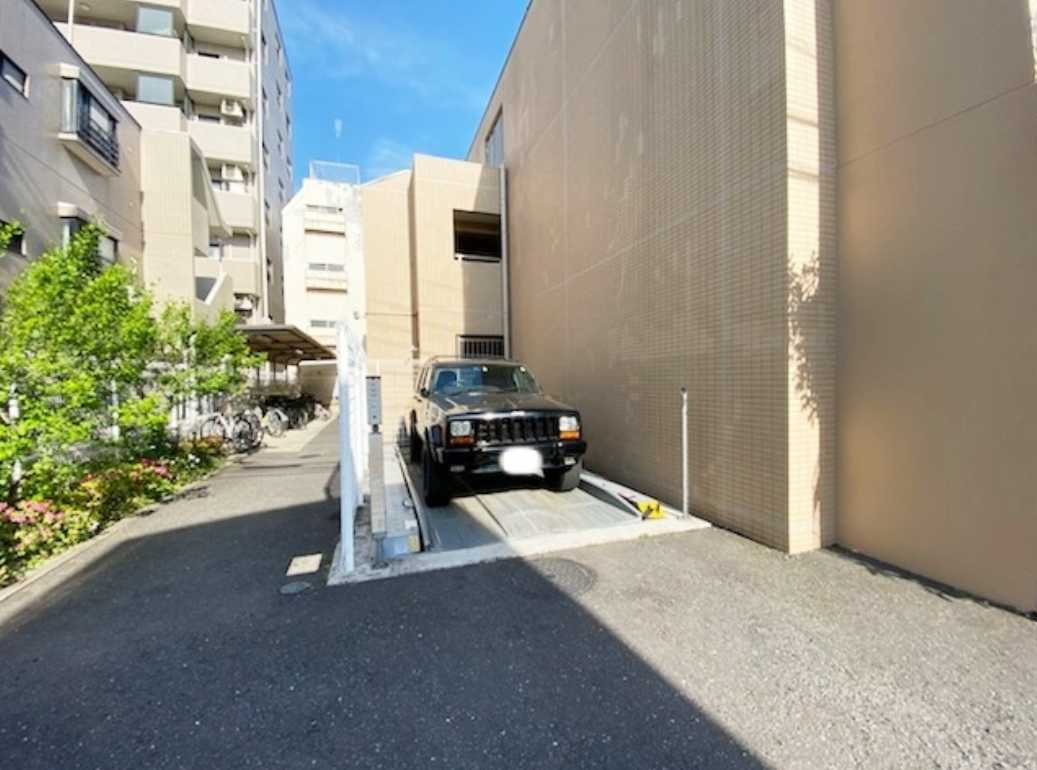 HF駒沢公園レジデンス　駒沢公園至近　ペット相談　オール電化の駐車場
